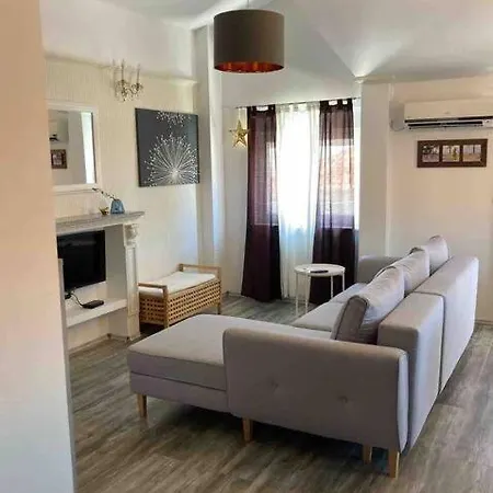 Apartment Near The Split